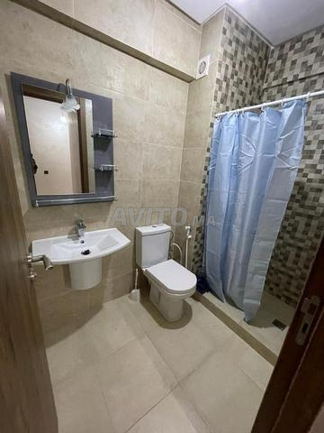 appartement propre acote la gar  - 2