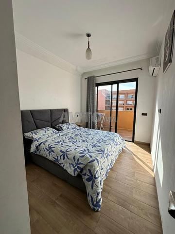 appartement propre acote la gar  - 2