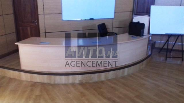 À vendre  pupitre pour salle de conférence - 2