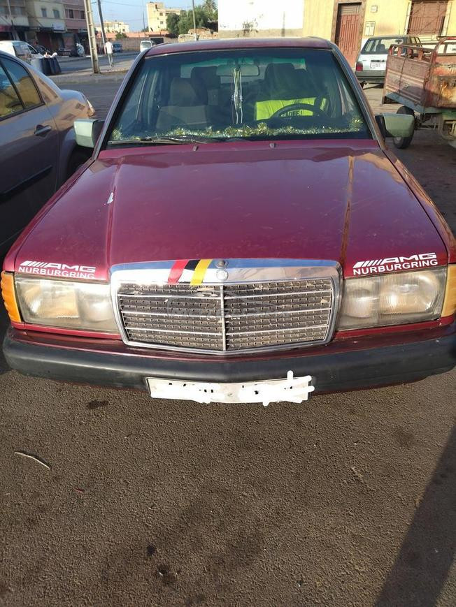 Mercedes-Benz 190