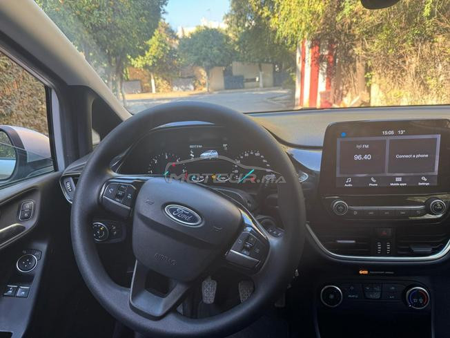 Ford fiesta diesel en excellent etat