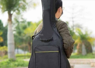 des pochettes pour guitare 