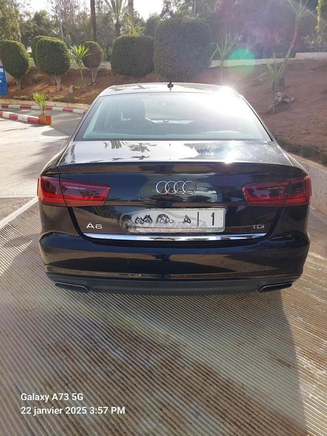 Audi A6 --