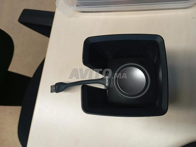BARCO Clickshare CSE-200 (CSE 200) avec 2 dongles - 2