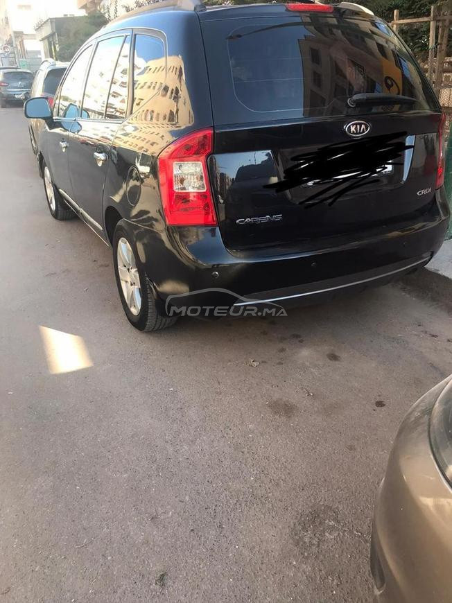 kia carens