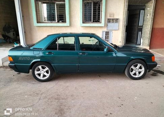 Mercedes-Benz 190