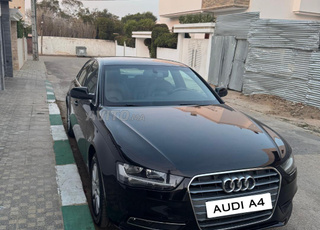 Audi A4 Diesel Automatique mois 11/2015 à Salé