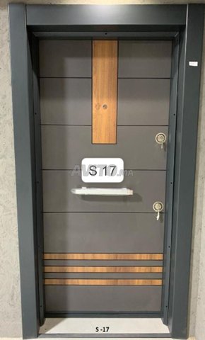 porte blindée d'importation باب مصفح