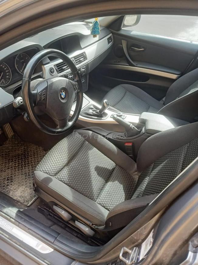 BMW 318d Série 3 Diesel Manuelle 2011 à Casablanca