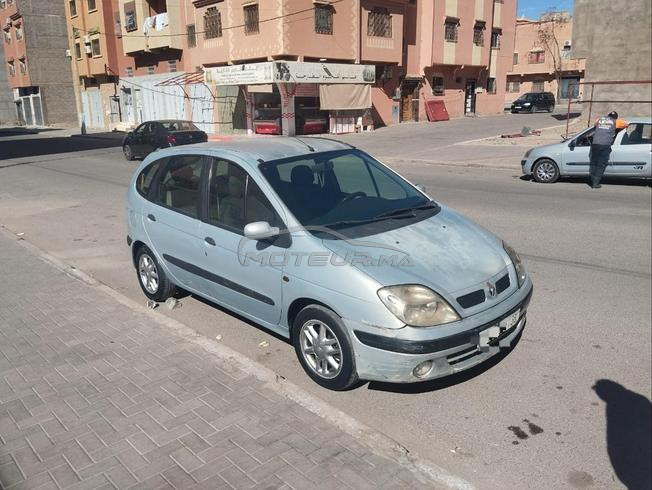 Renault Scenic Diesel Manuelle 2000 à Ouarzazate