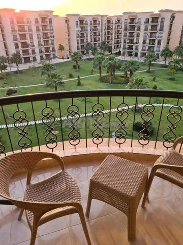 شقة في الطابق الأول 300 درهم ليلة فوق كلية التجارة