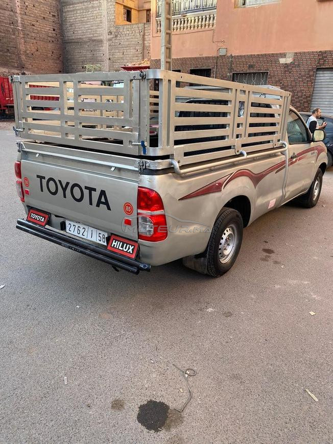 Toyota pick model 2006 
