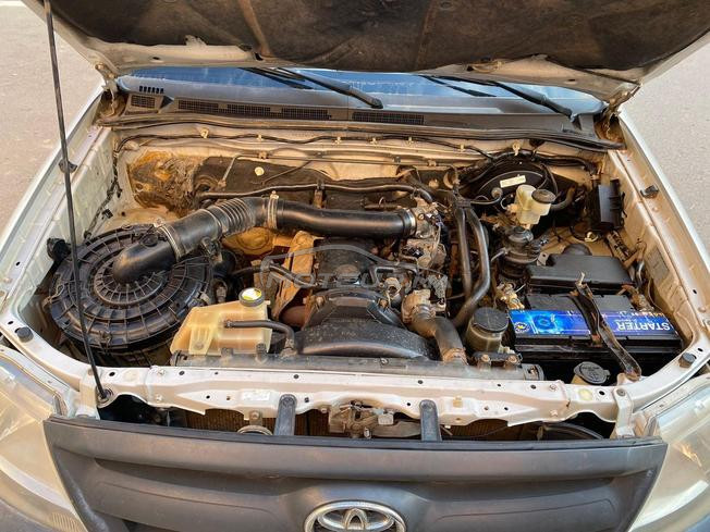 Toyota pick model 2006 
