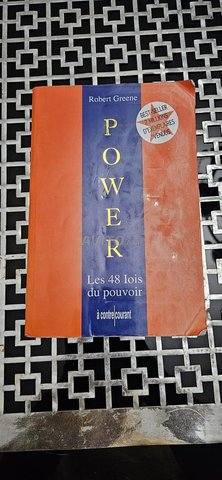 Livre POWER les 48 lois du pouvoir 