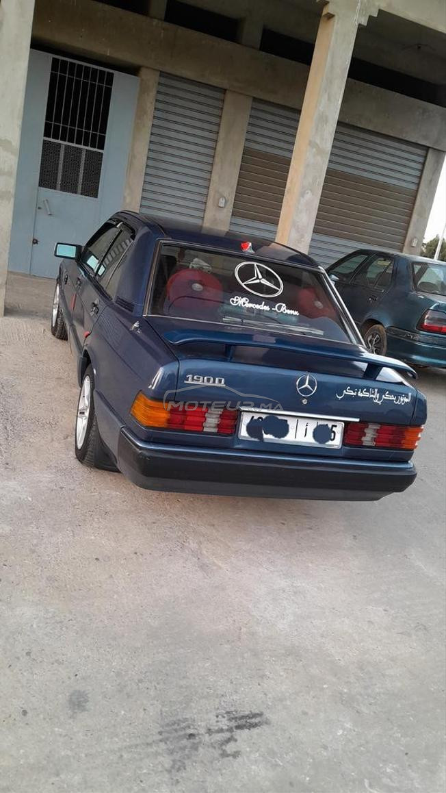 Mercedes-Benz 190D 