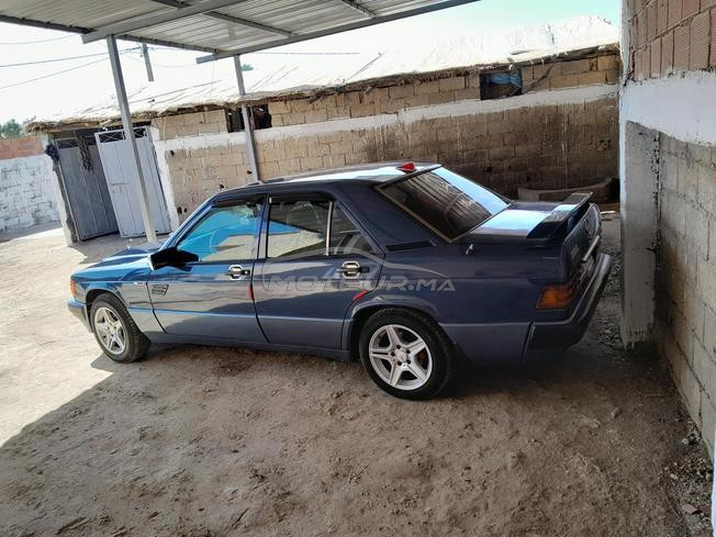 Mercedes-Benz 190D 