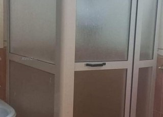 Cabine douche très bon état 