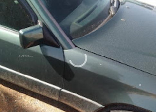  Mercedes w124 diesel 250D bonne état 