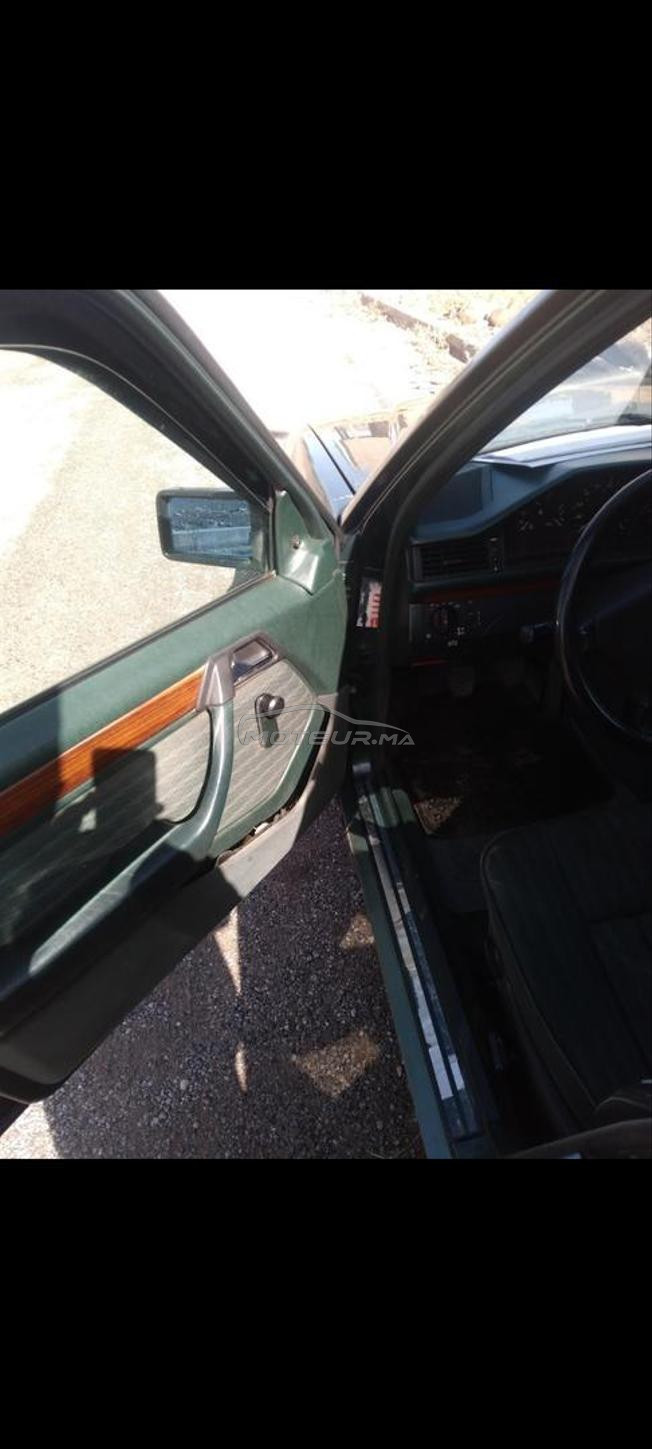  Mercedes w124 diesel 250D bonne état 