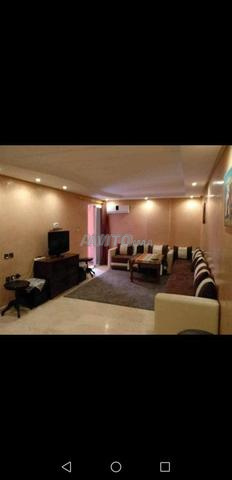 شقة قريبة من كير إيدن وزارا في جليز مع واي فاي