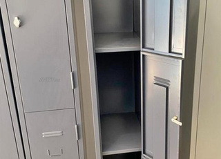 Vestiaire en métall