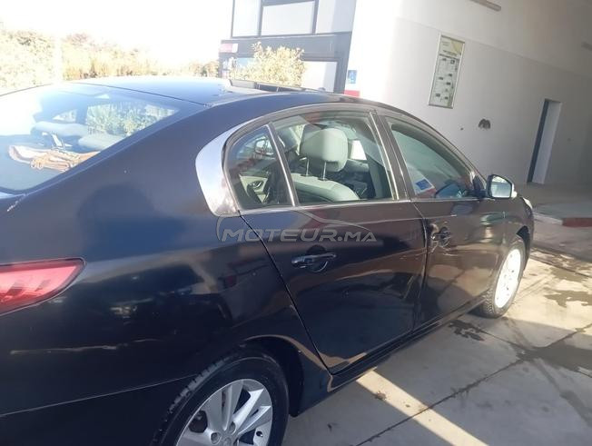 Renault latitude 2011 