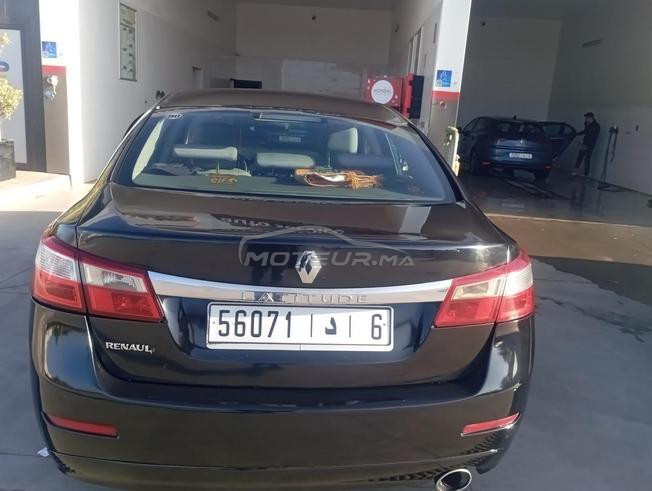 Renault latitude 2011 