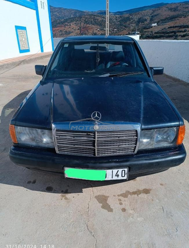 mersedes 190 n9iya lli bghaha marhba