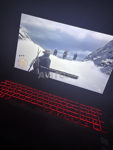 HP Omen 15 GTX 1050 i5 7ème HMZAA