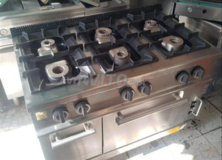 six feux sur four gaz 