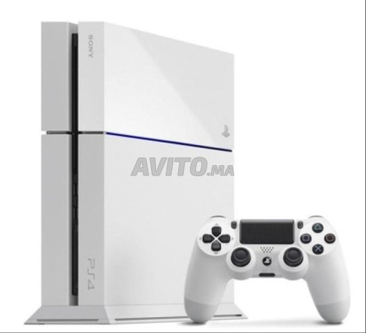Console Playstation 4 (500 Go) - Blanche