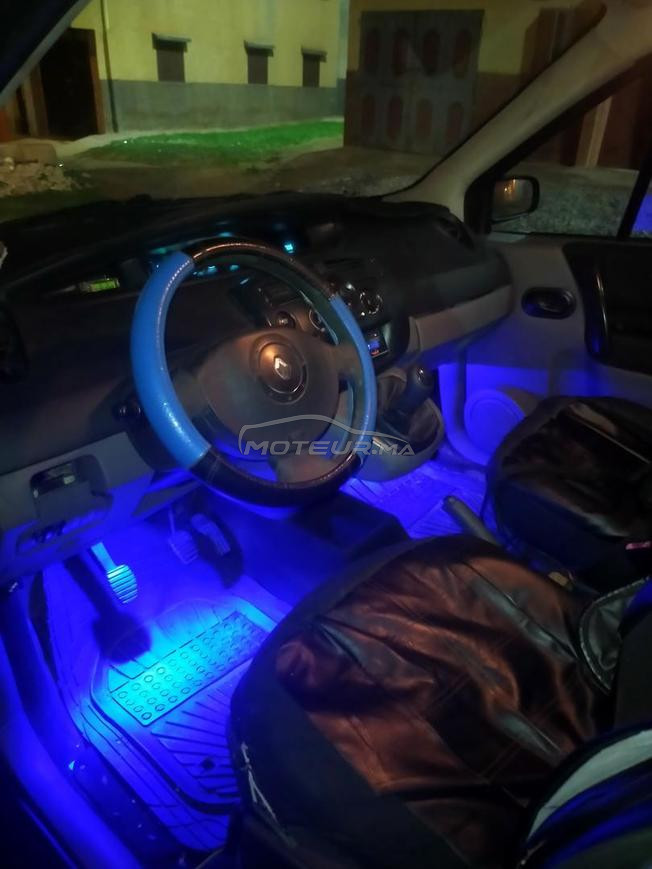 Renault Scénic modèle 2004/8 mazot reprise marhba 