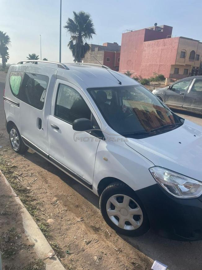 dacia docker