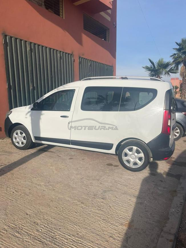 dacia docker