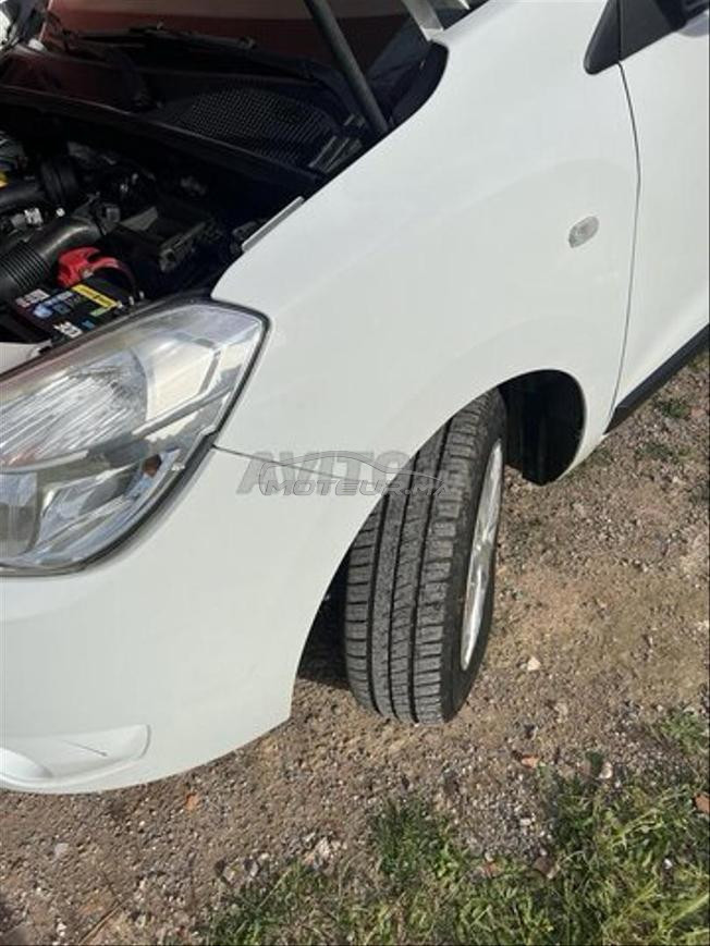 Dacia docker