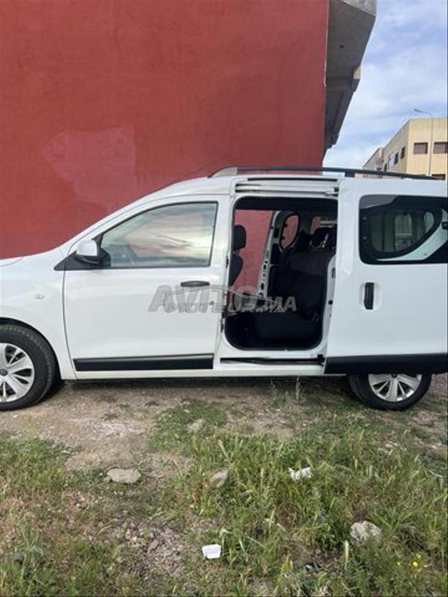 Dacia docker