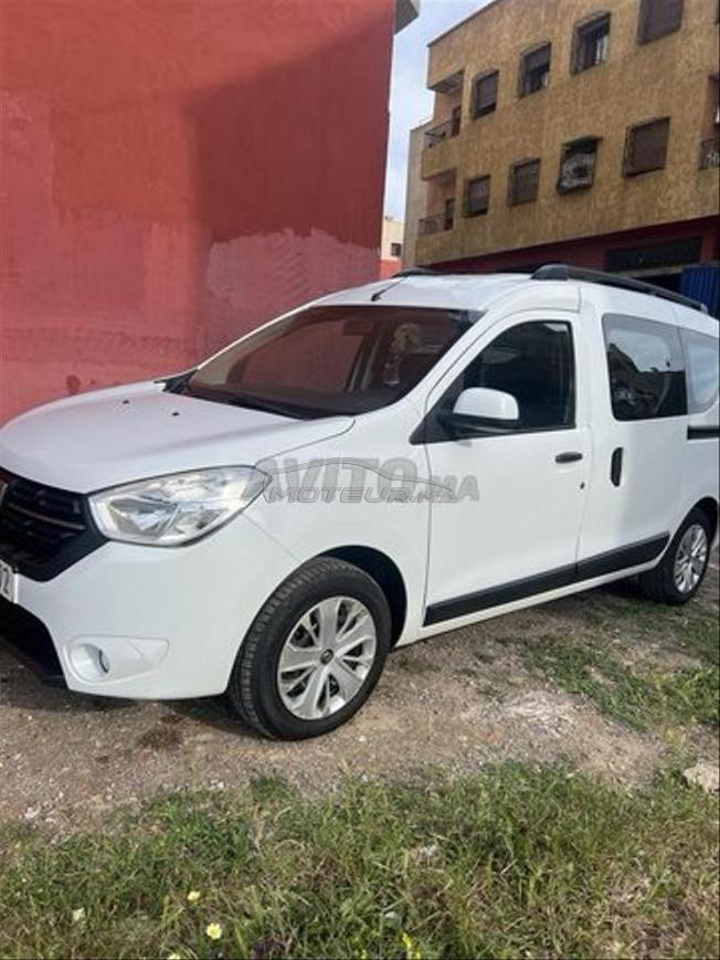 Dacia docker