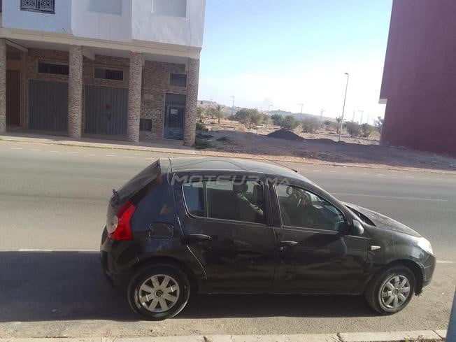 Dacia Sandero Essence Manuelle 2011 à Agadir