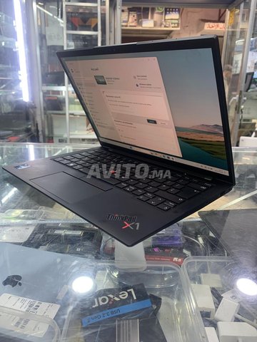 thinkpad X1 13eme i7 64Go ram 2To 