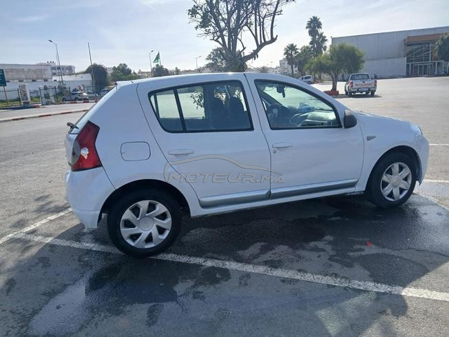 voiture propre a vendre 