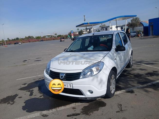 voiture propre a vendre 