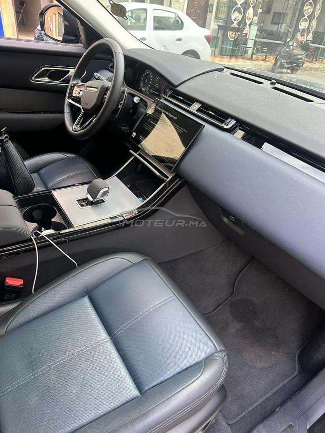 range rover. velar