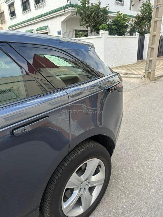 range rover. velar