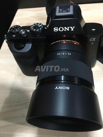 فرصة Sony A7 مع 50mm F1.8 حالة جيدة جدا