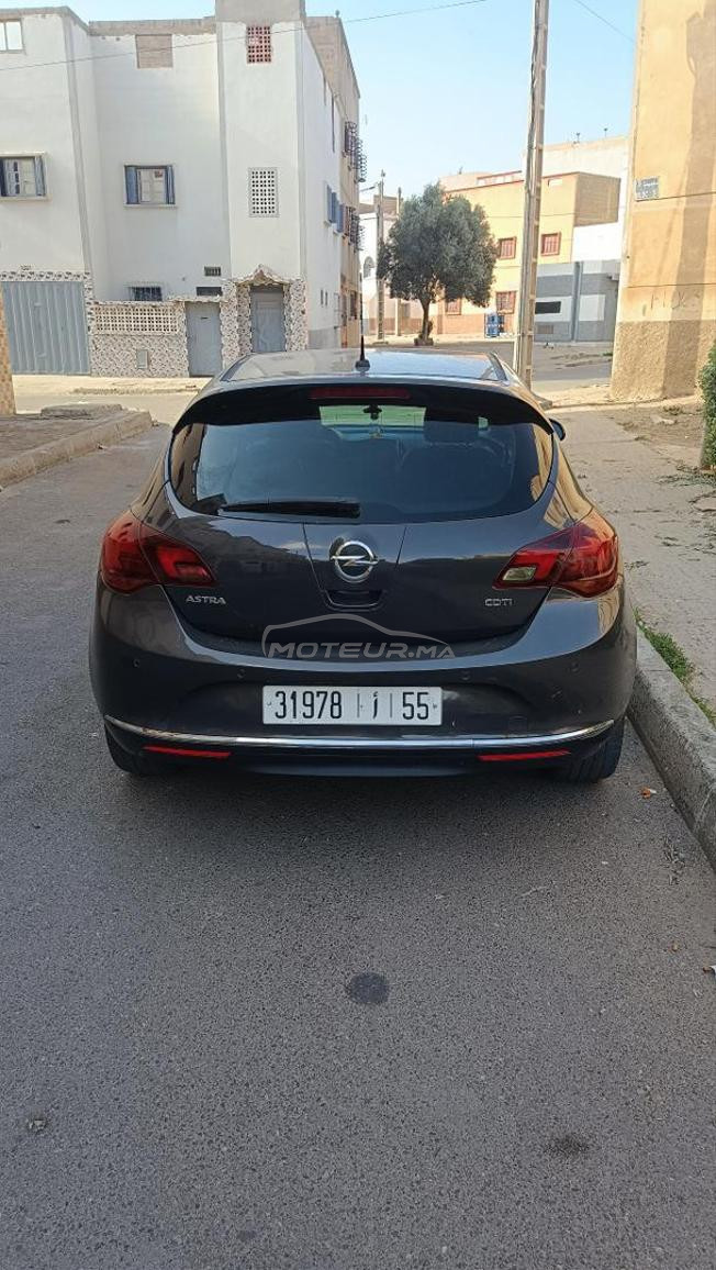 Opel Astra j 