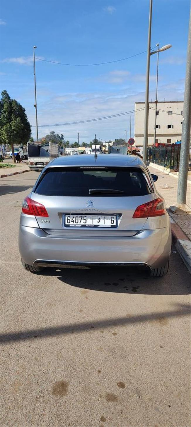 Peugeot 308 Diesel Automatique 2020 à Tit Mellil