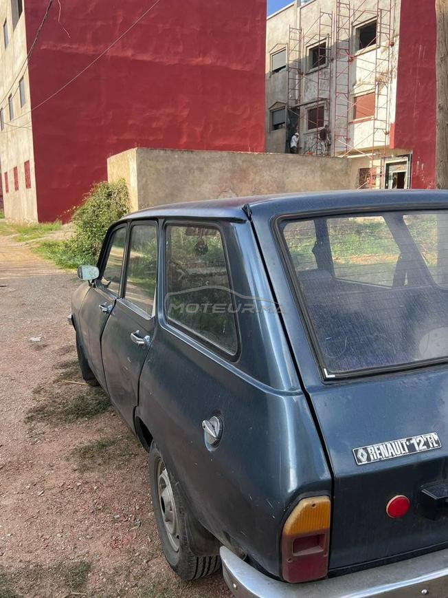 Renault 12