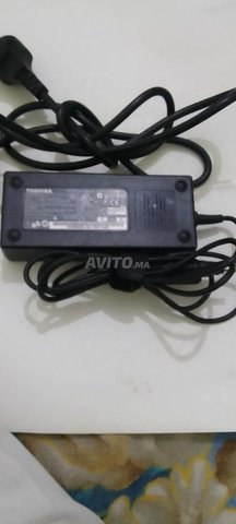 chargeur  Toshiba