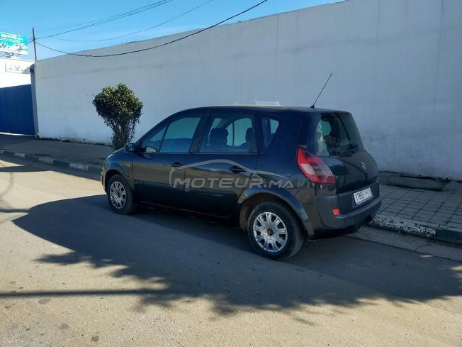 Renault Scénic modèle 2004/8 mazot reprise marhba 