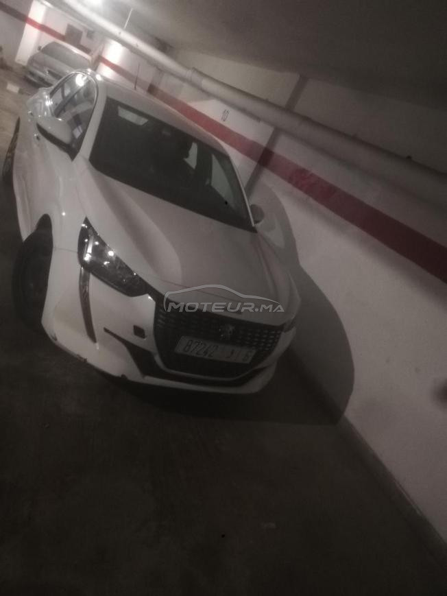 voiture 208 
